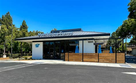 Walnut Creek: Mendocino Farms (with summer specials) opens today